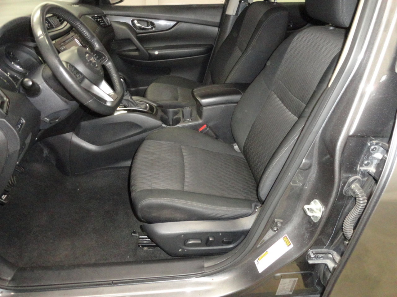 Nissan Rogue FWD SV 2020