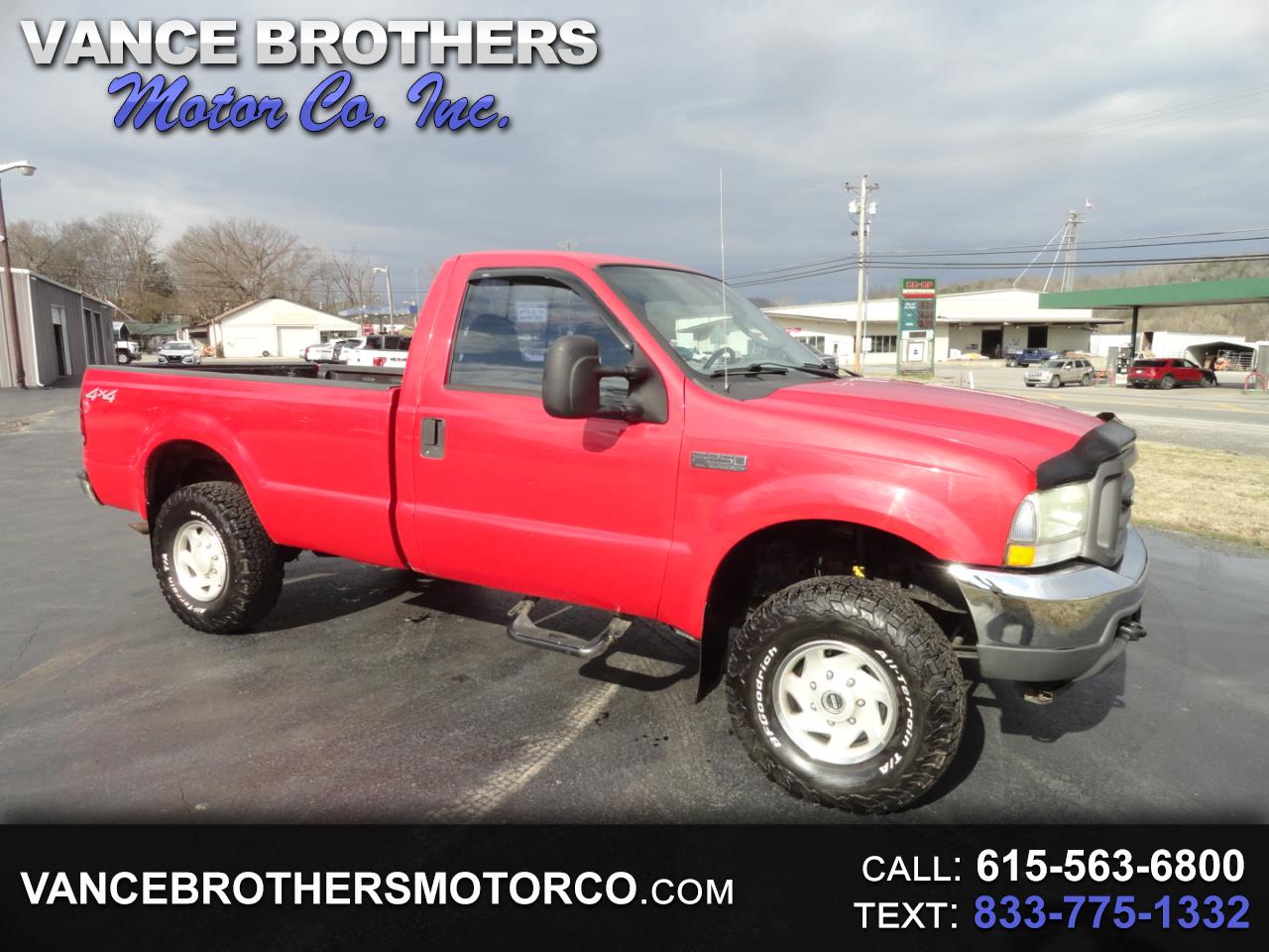 Ford Super Duty F-250 Reg Cab 137" XL 4WD 2004
