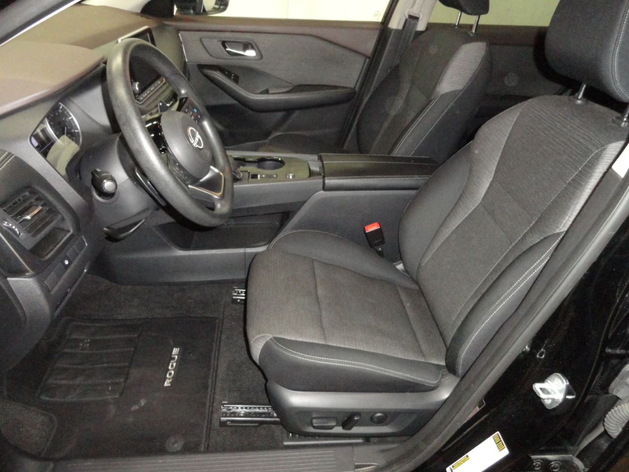 Nissan Rogue FWD SV 2023