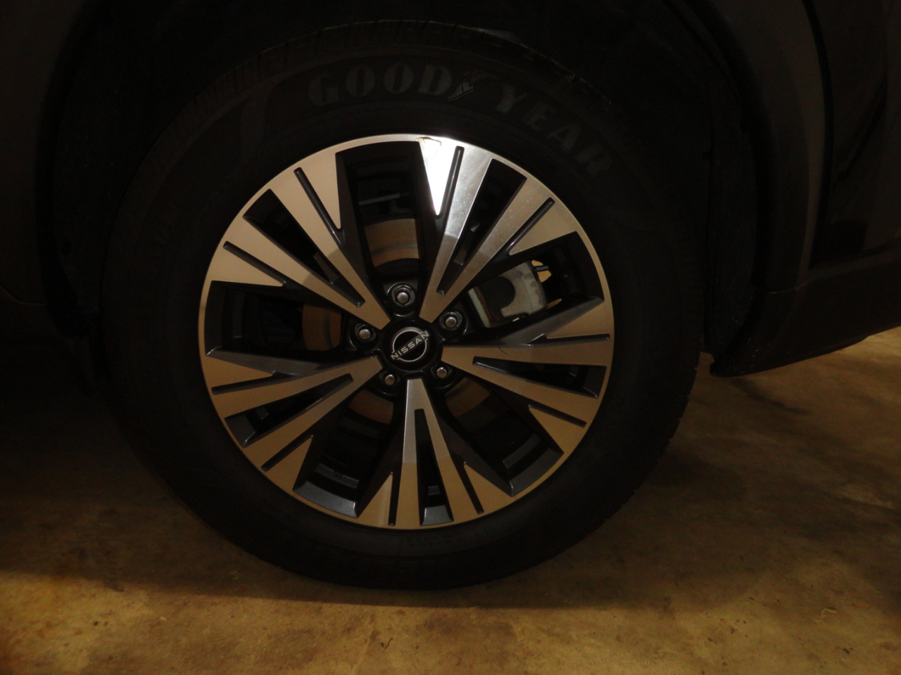 Nissan Rogue FWD SV 2023