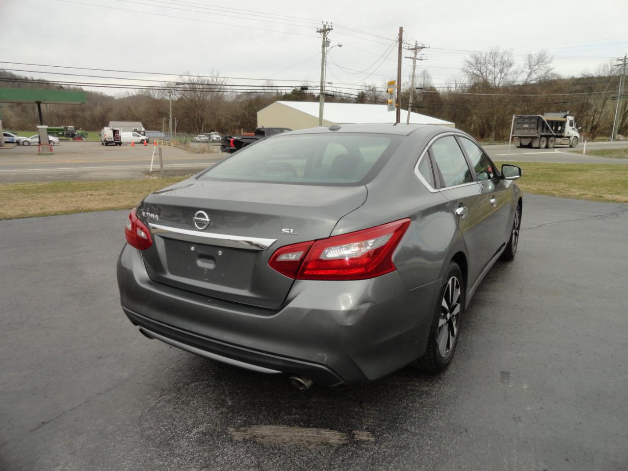 Nissan Altima 2.5 SL Sedan 2018