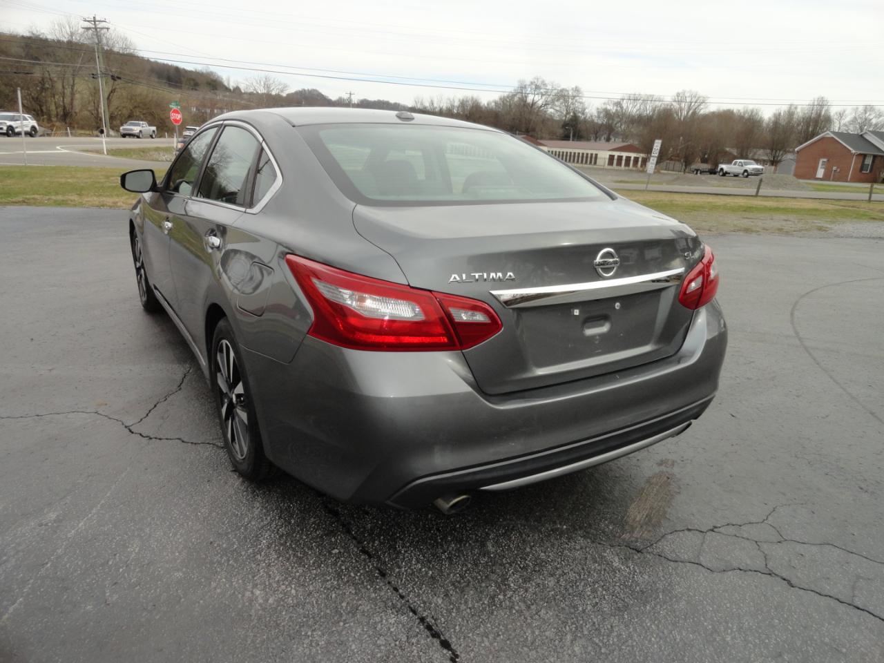 Nissan Altima 2.5 SL Sedan 2018
