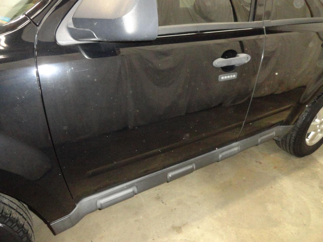 Ford Escape FWD 4dr XLT 2010