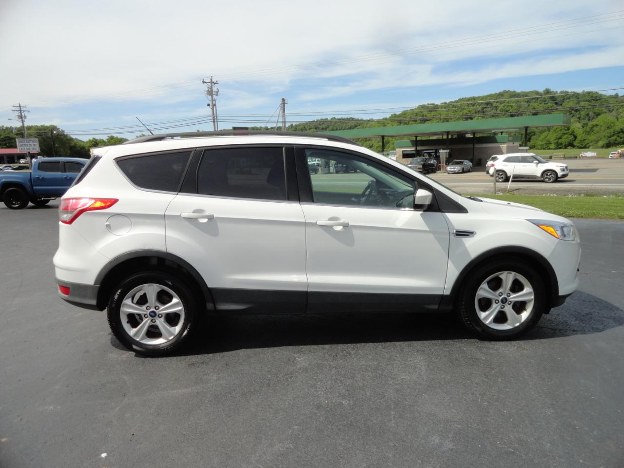 Ford Escape FWD 4dr SE 2014
