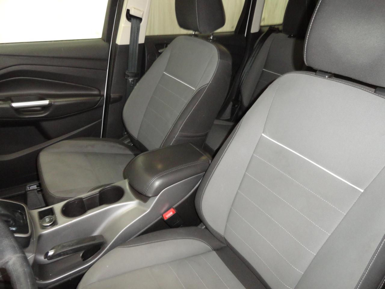 Ford Escape FWD 4dr SE 2014