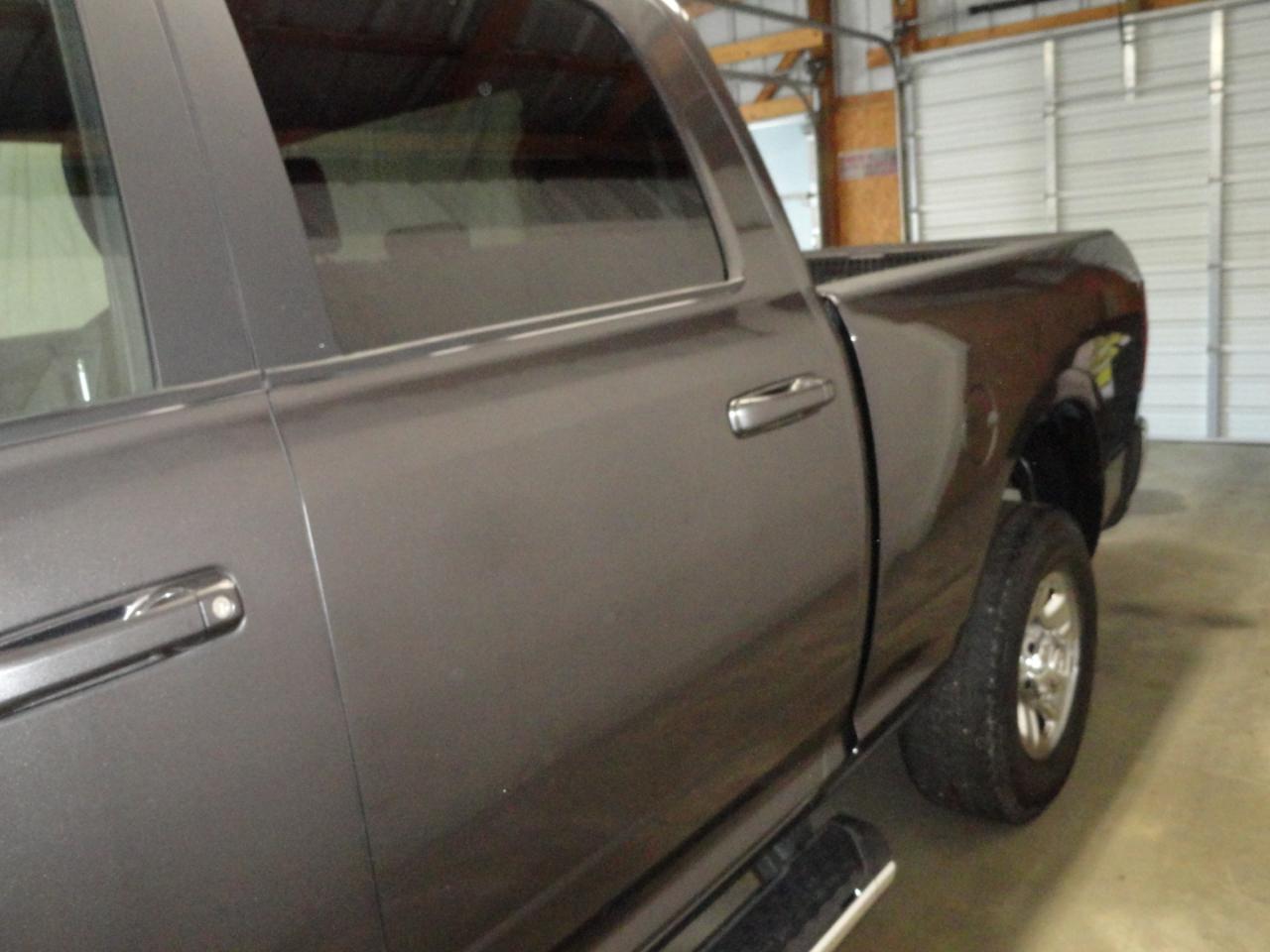 RAM 2500 Big Horn 4x4 Crew Cab 6'4" Box 2021