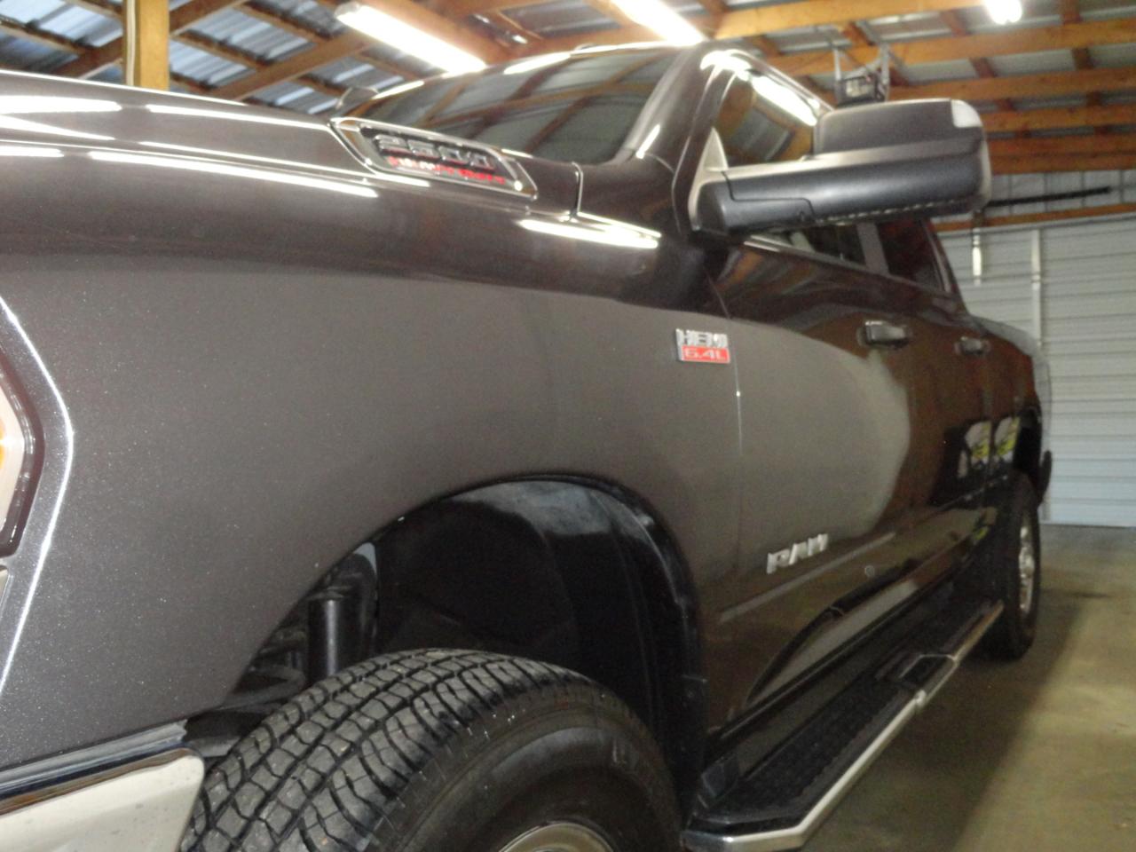 RAM 2500 Big Horn 4x4 Crew Cab 6'4" Box 2021