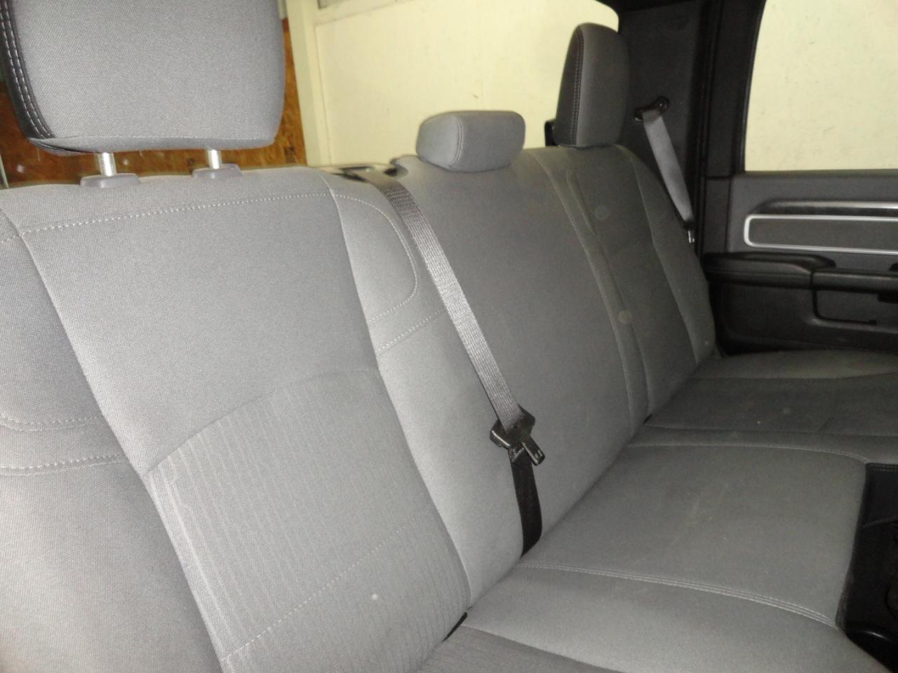 RAM 2500 Big Horn 4x4 Crew Cab 6'4" Box 2021