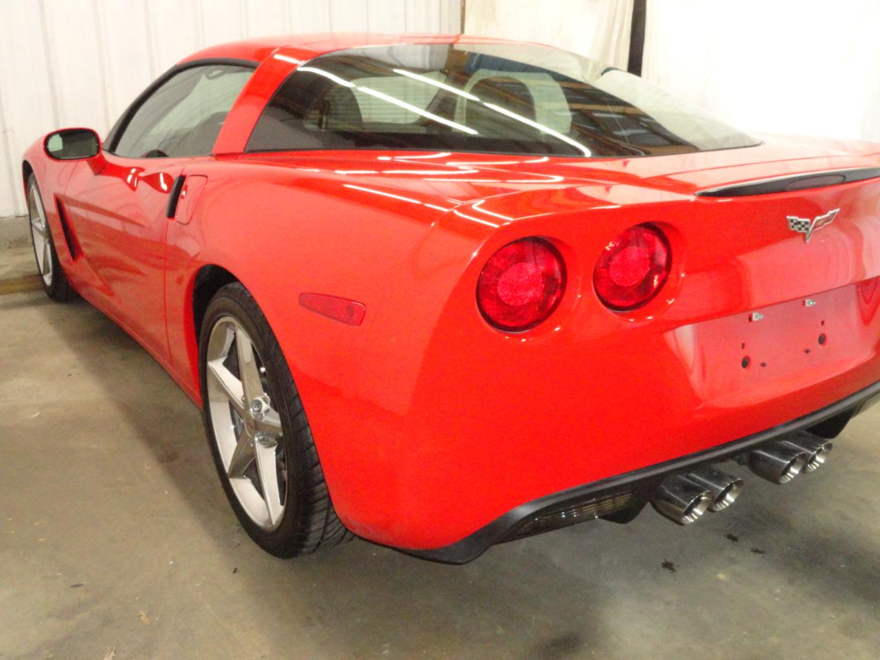 Chevrolet Corvette 2dr Cpe w/2LT 2011