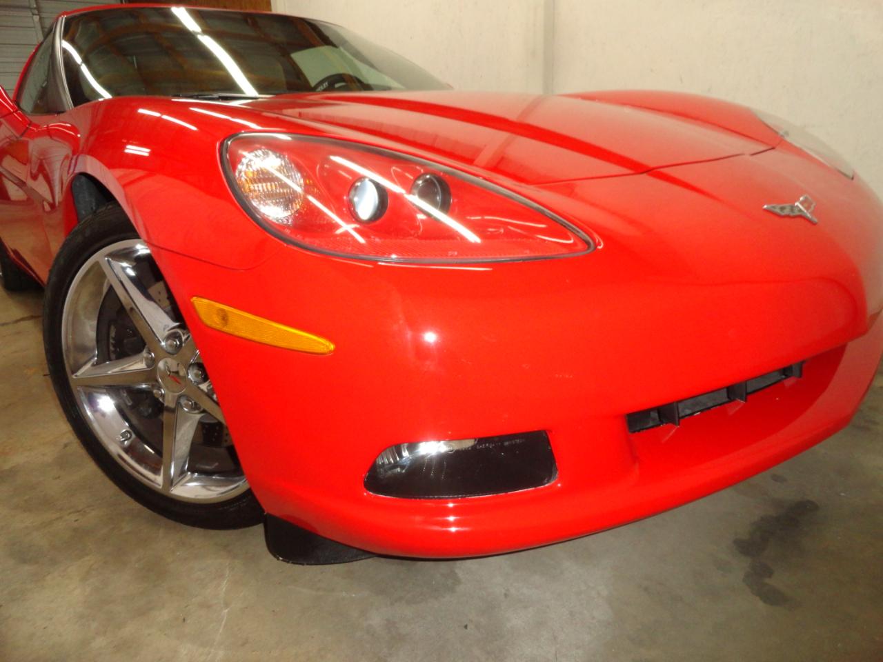 Chevrolet Corvette 2dr Cpe w/2LT 2011