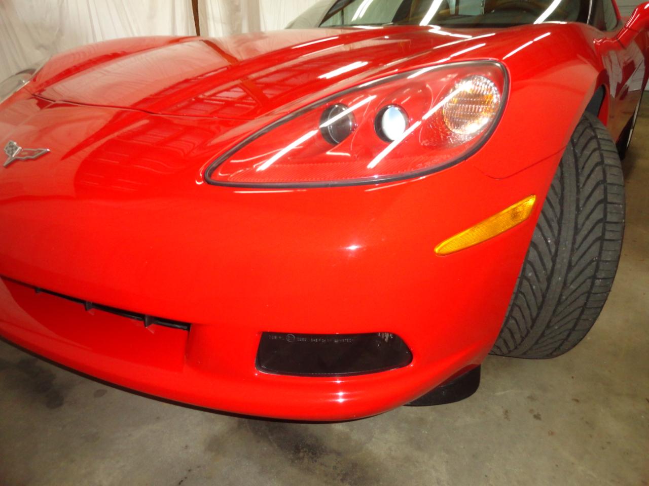 Chevrolet Corvette 2dr Cpe w/2LT 2011