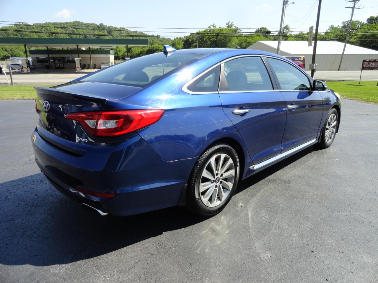 Hyundai Sonata 4dr Sdn 2.4L Sport 2016
