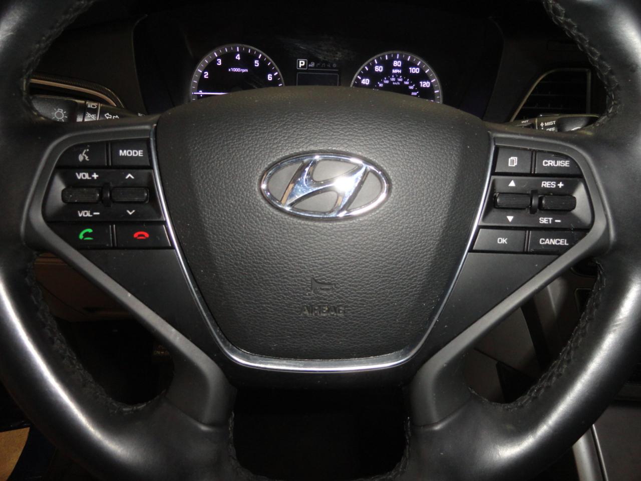 Hyundai Sonata 4dr Sdn 2.4L Sport 2016