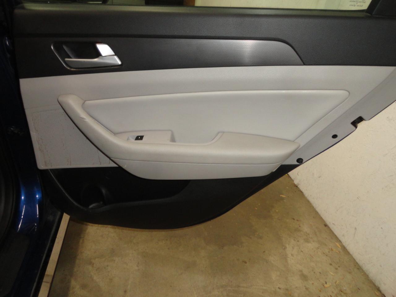 Hyundai Sonata 4dr Sdn 2.4L Sport 2016