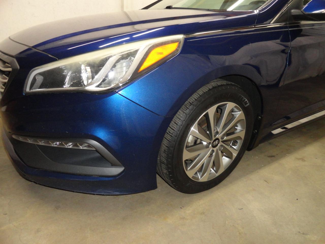 Hyundai Sonata 4dr Sdn 2.4L Sport 2016