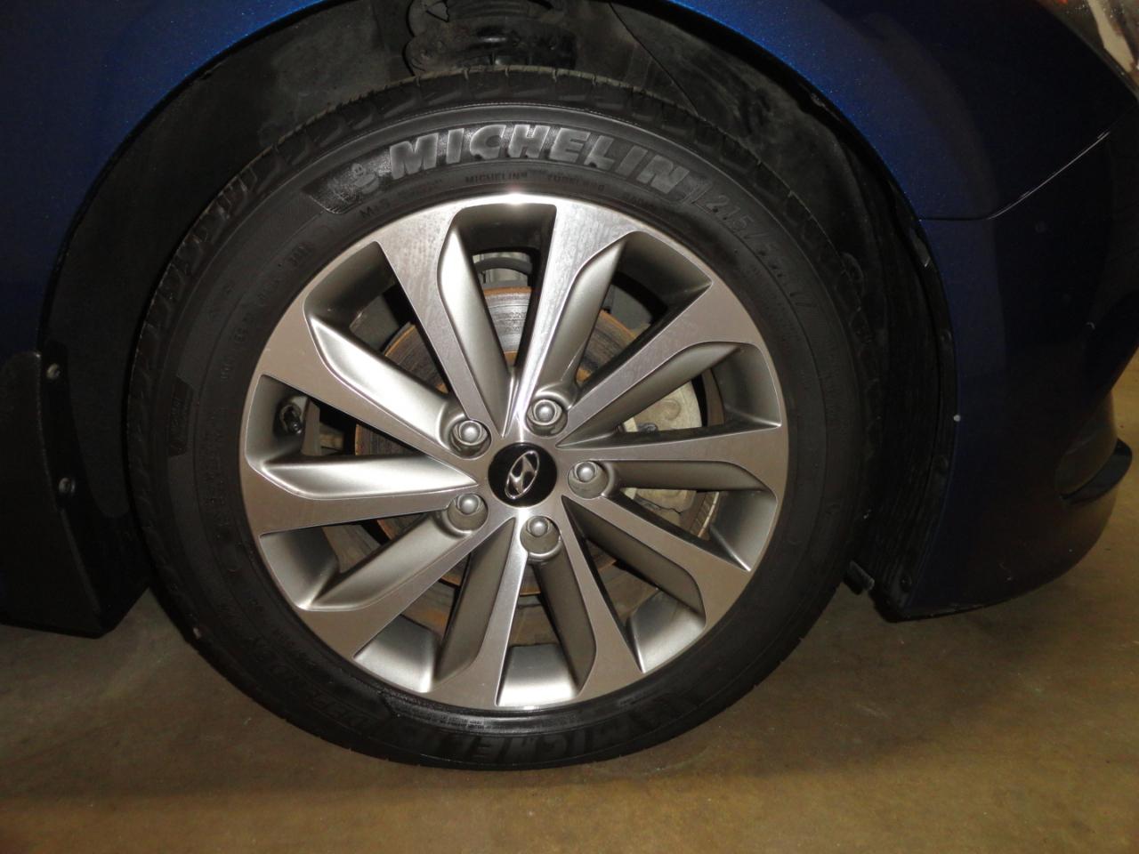 Hyundai Sonata 4dr Sdn 2.4L Sport 2016