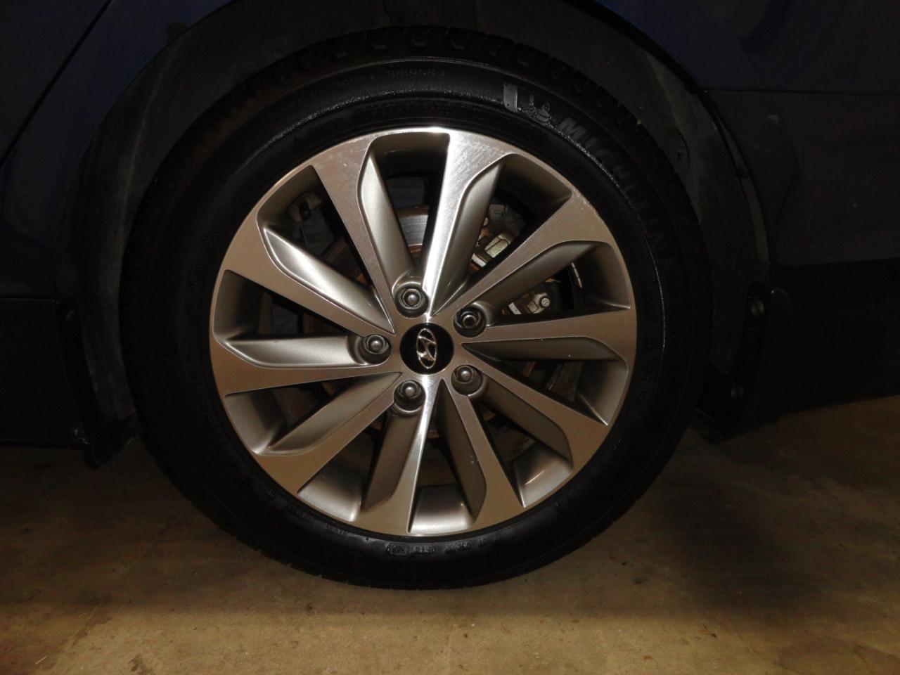 Hyundai Sonata 4dr Sdn 2.4L Sport 2016