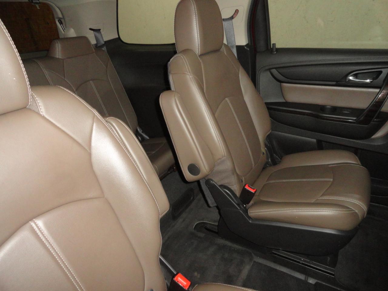 GMC Acadia Limited FWD 4dr Limited 2017