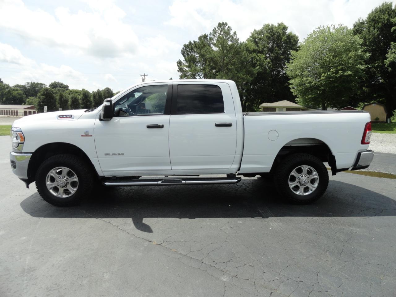 RAM 2500 Big Horn 4x4 Crew Cab 6'4" Box 2024
