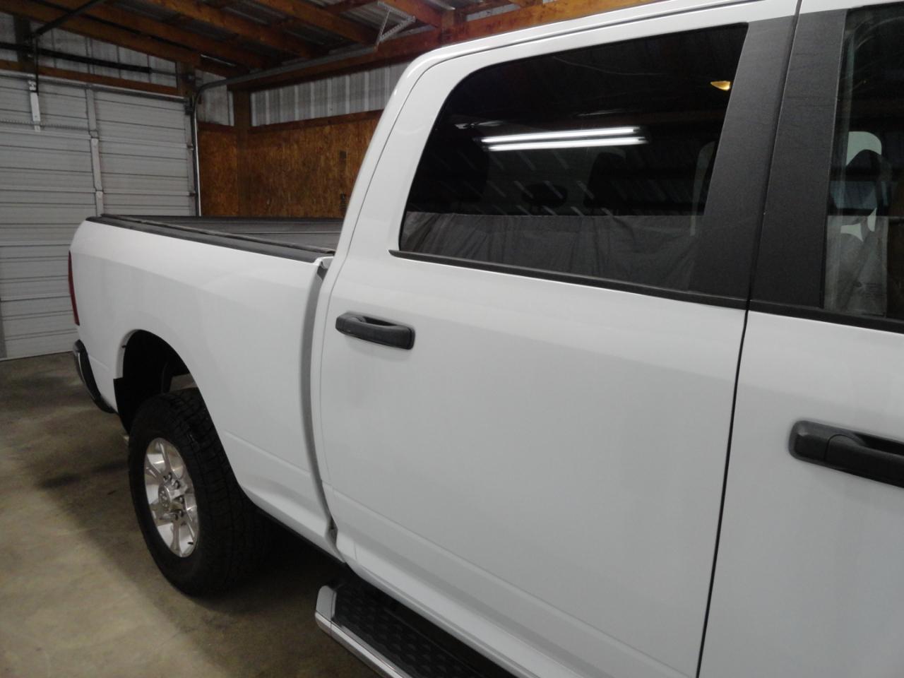 RAM 2500 Big Horn 4x4 Crew Cab 6'4" Box 2024