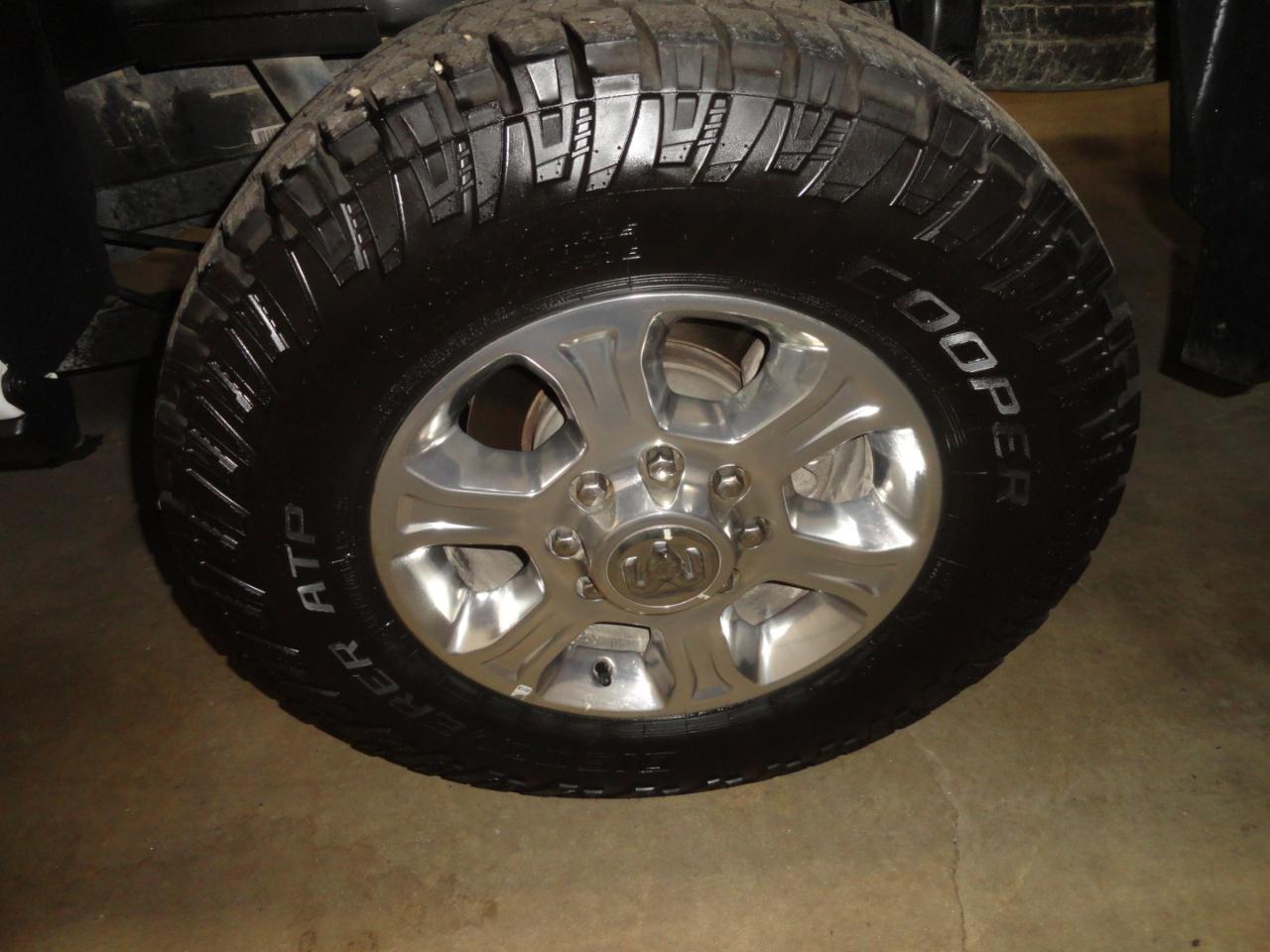 RAM 2500 Big Horn 4x4 Crew Cab 6'4" Box 2024