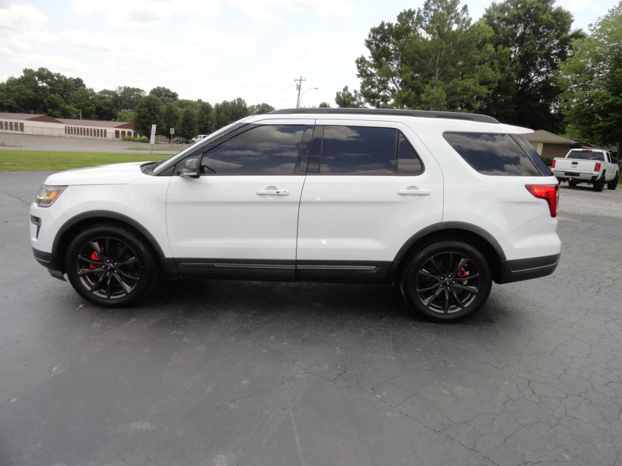 Ford Explorer XLT FWD 2018