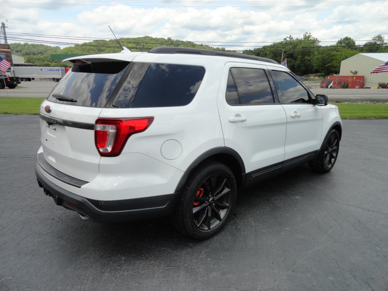 Ford Explorer XLT FWD 2018