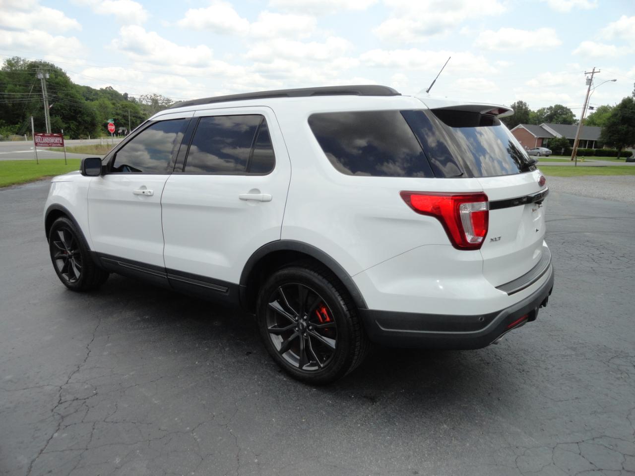 Ford Explorer XLT FWD 2018