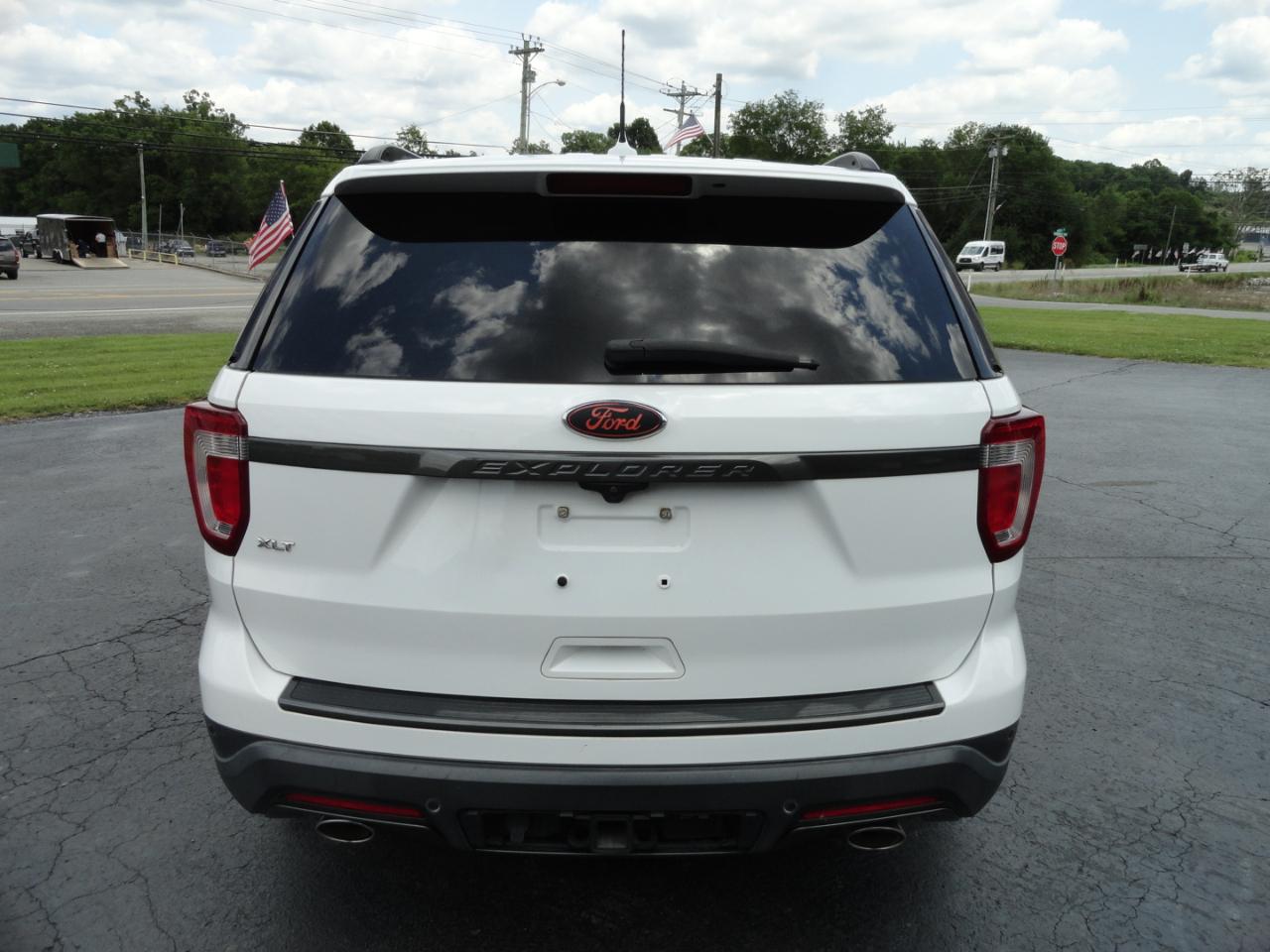 Ford Explorer XLT FWD 2018