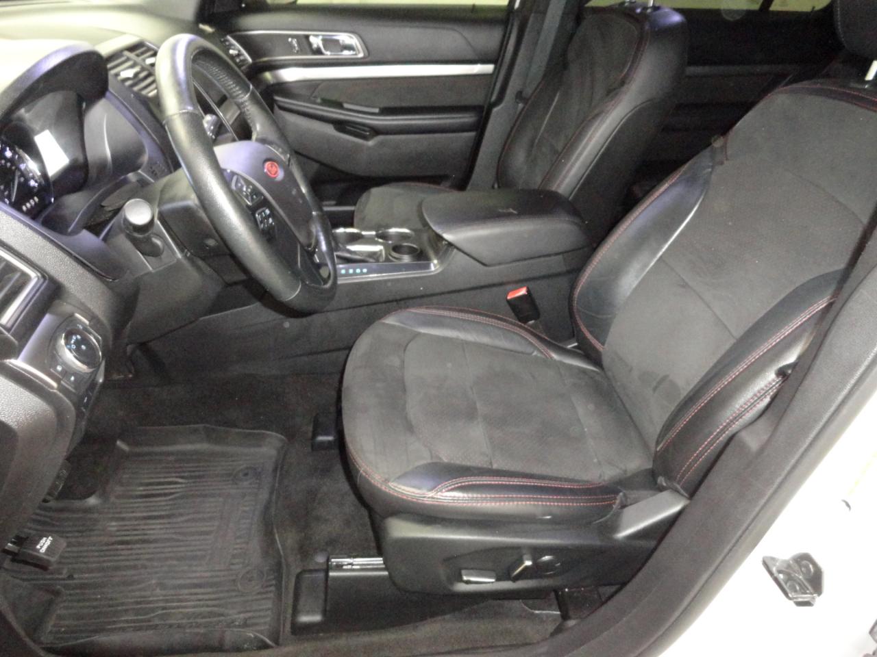 Ford Explorer XLT FWD 2018