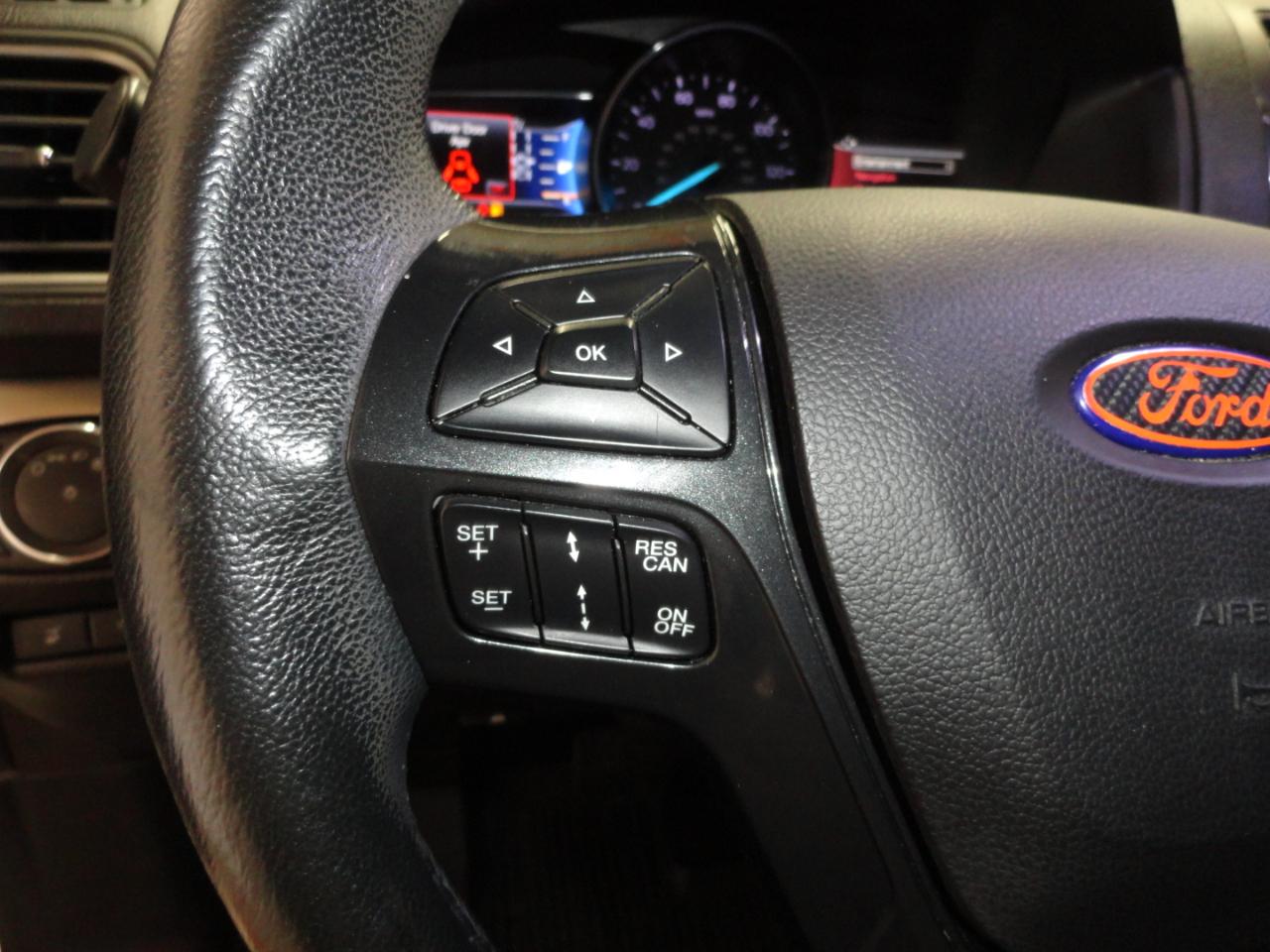 Ford Explorer XLT FWD 2018