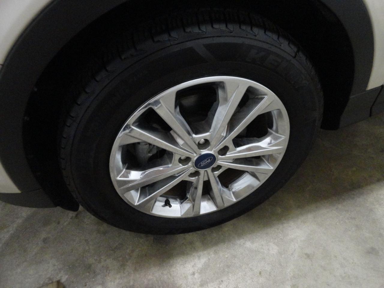 Ford Escape SEL FWD 2018