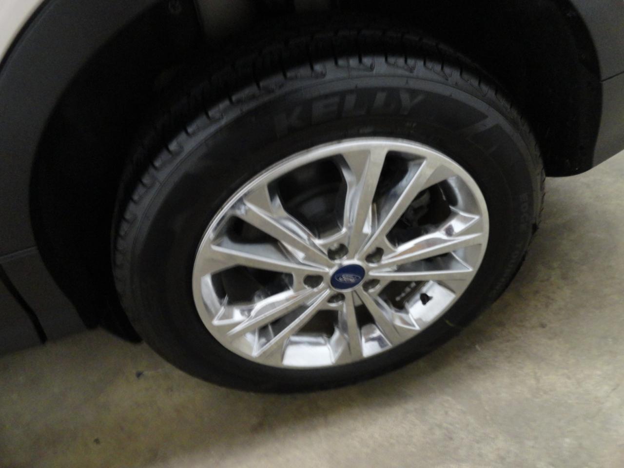 Ford Escape SEL FWD 2018