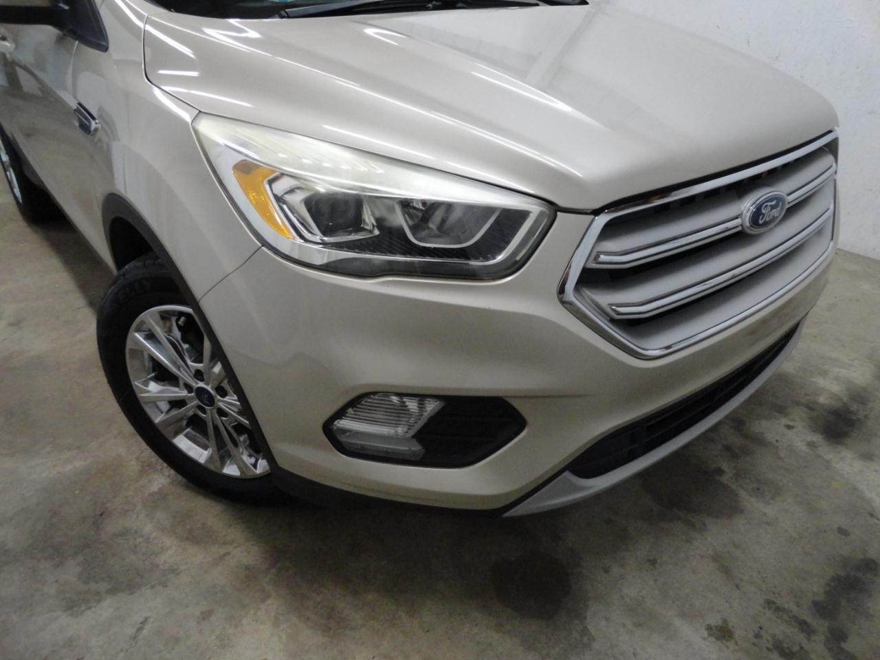 Ford Escape SEL FWD 2018