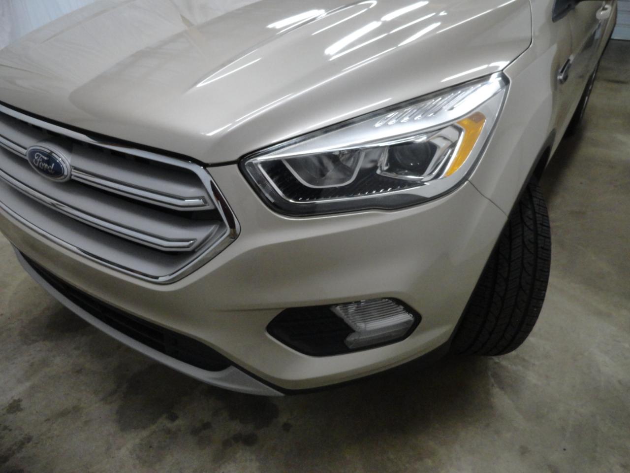 Ford Escape SEL FWD 2018