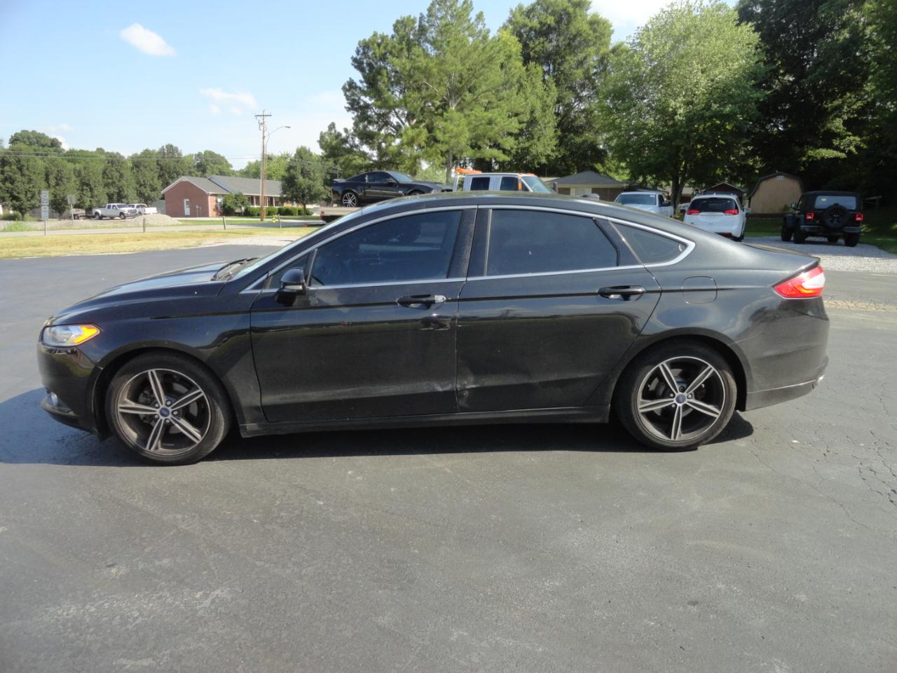 Ford Fusion 4dr Sdn SE FWD 2014