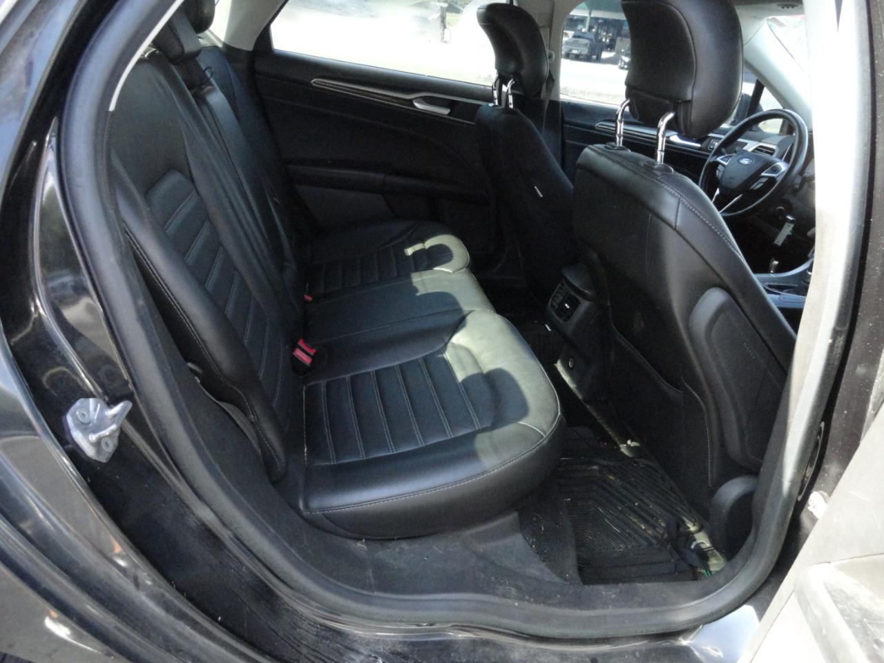 Ford Fusion 4dr Sdn SE FWD 2014