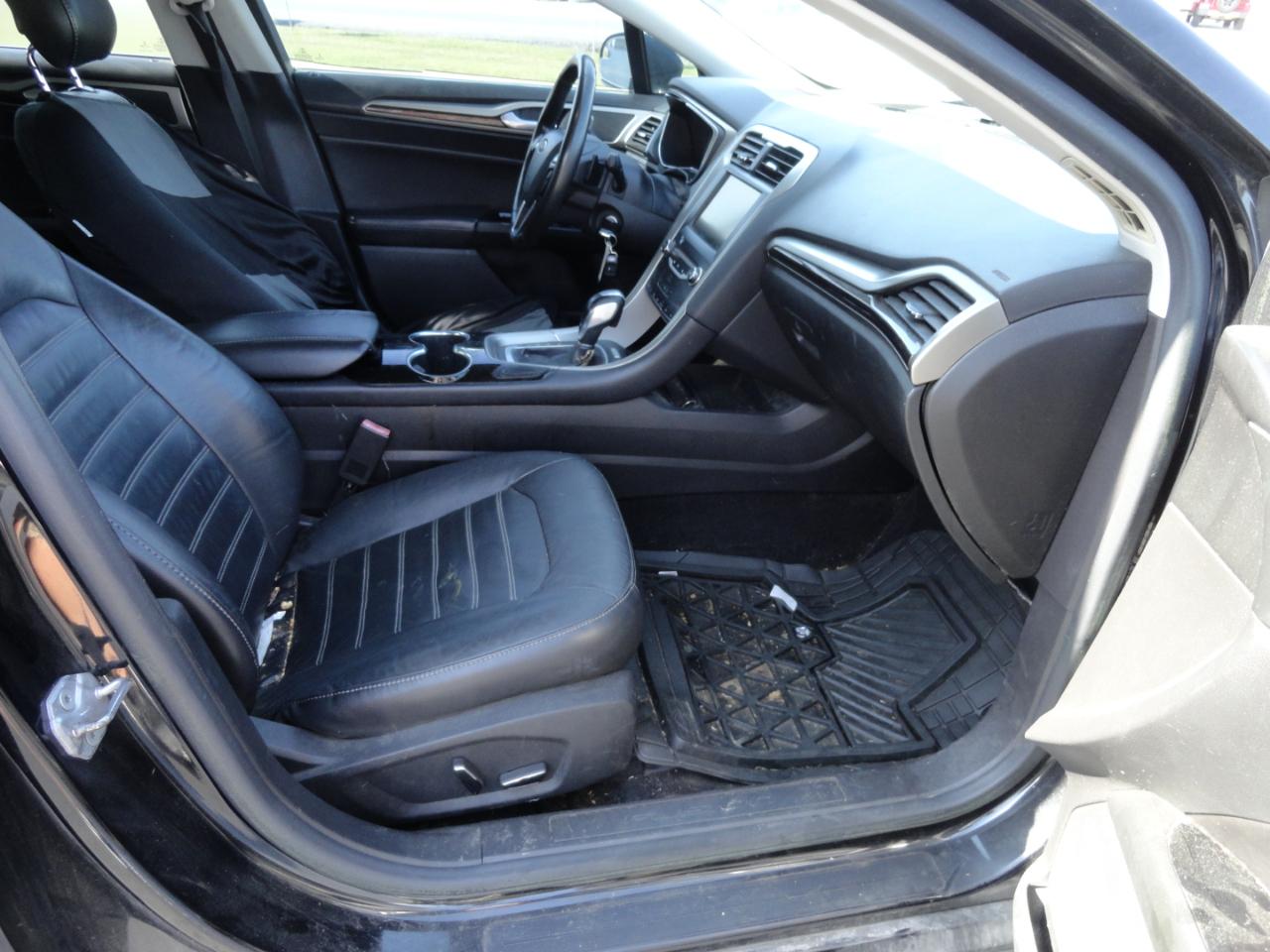 Ford Fusion 4dr Sdn SE FWD 2014