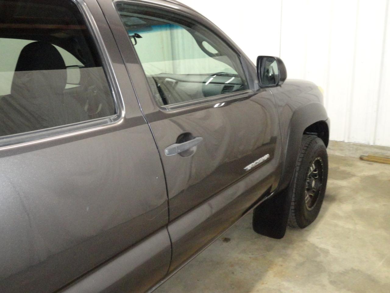 Toyota Tacoma 2WD Double Cab I4 AT PreRunner (Natl) 2015