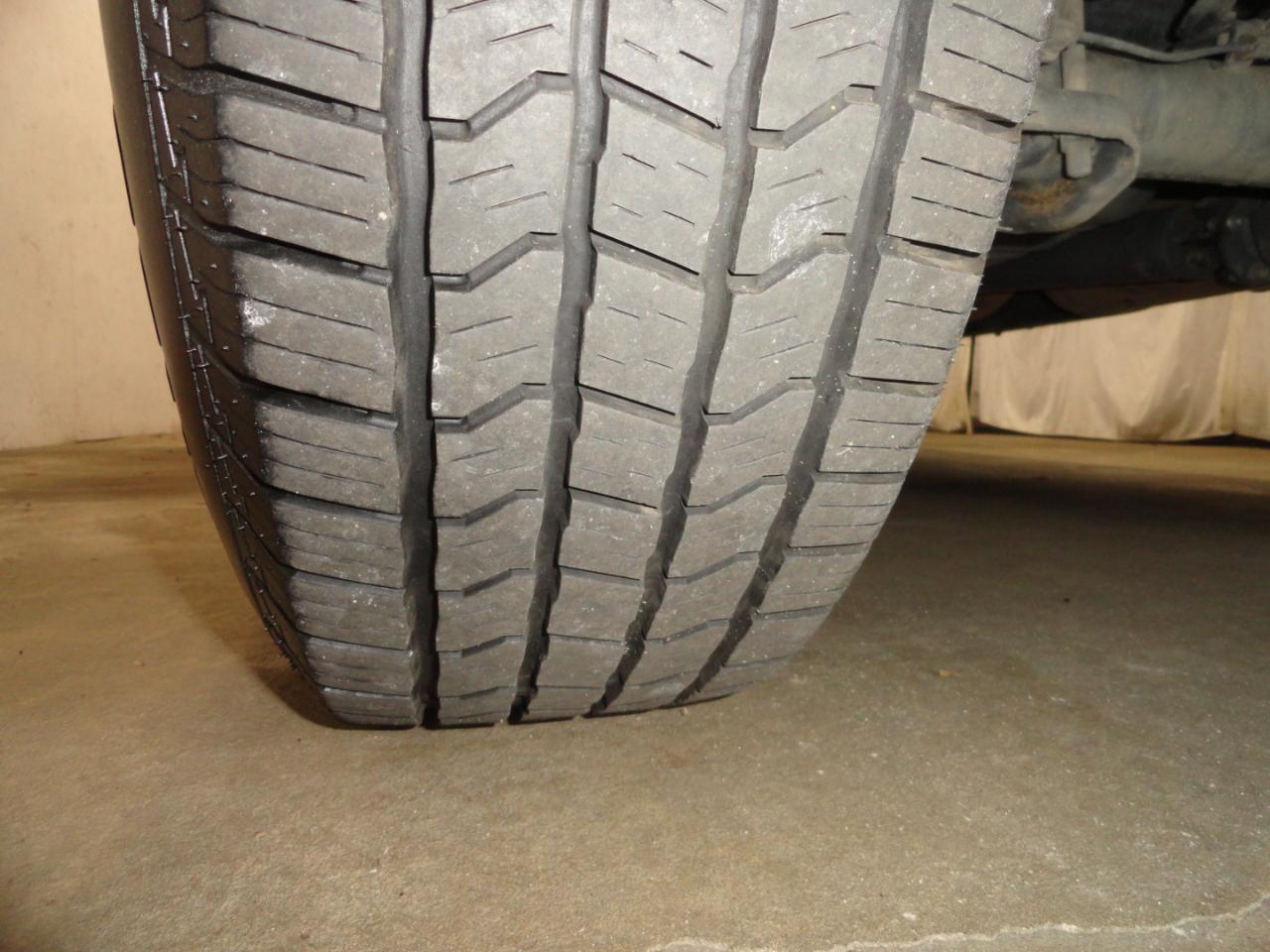 Toyota Tacoma 2WD Double Cab I4 AT PreRunner (Natl) 2015