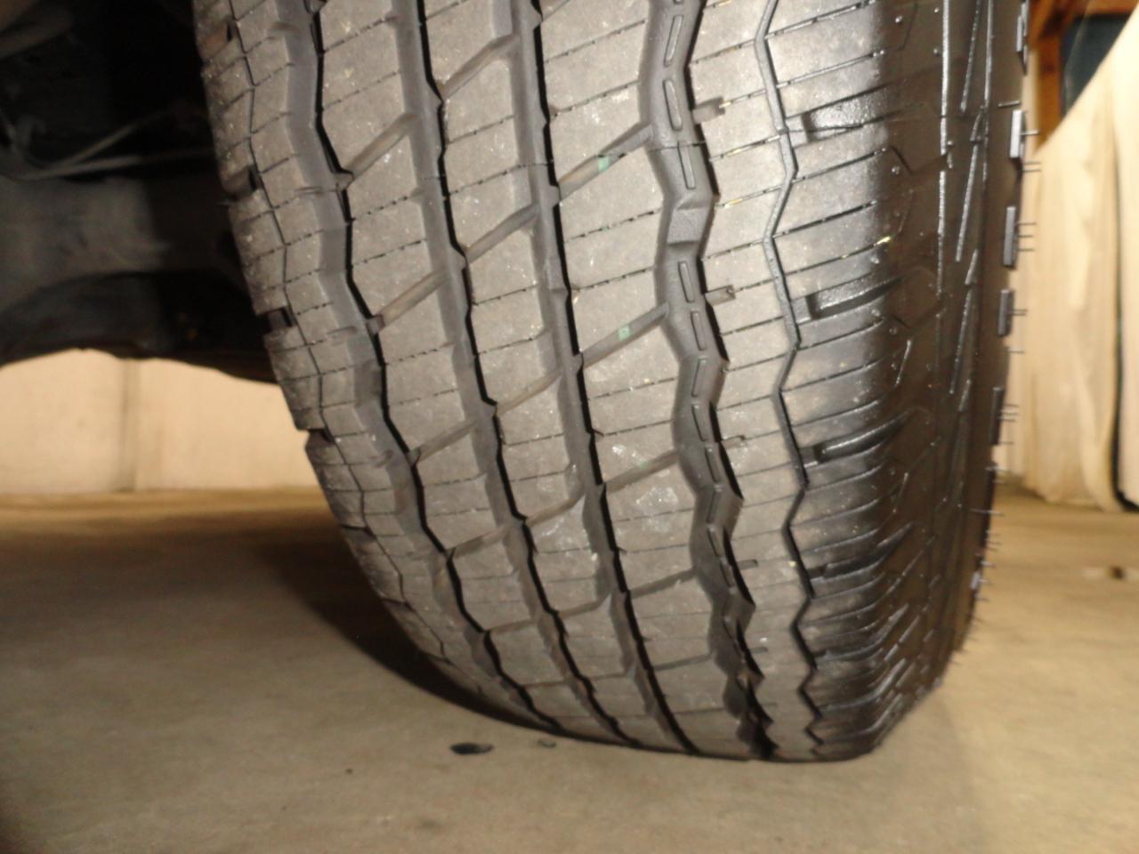 Toyota Tacoma 2WD Double Cab I4 AT PreRunner (Natl) 2015