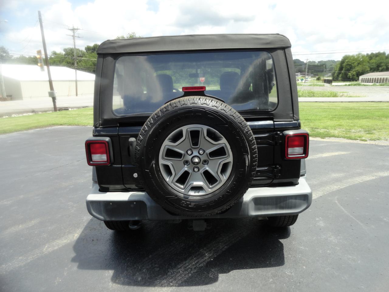 Jeep Wrangler Sport 4x4 2018