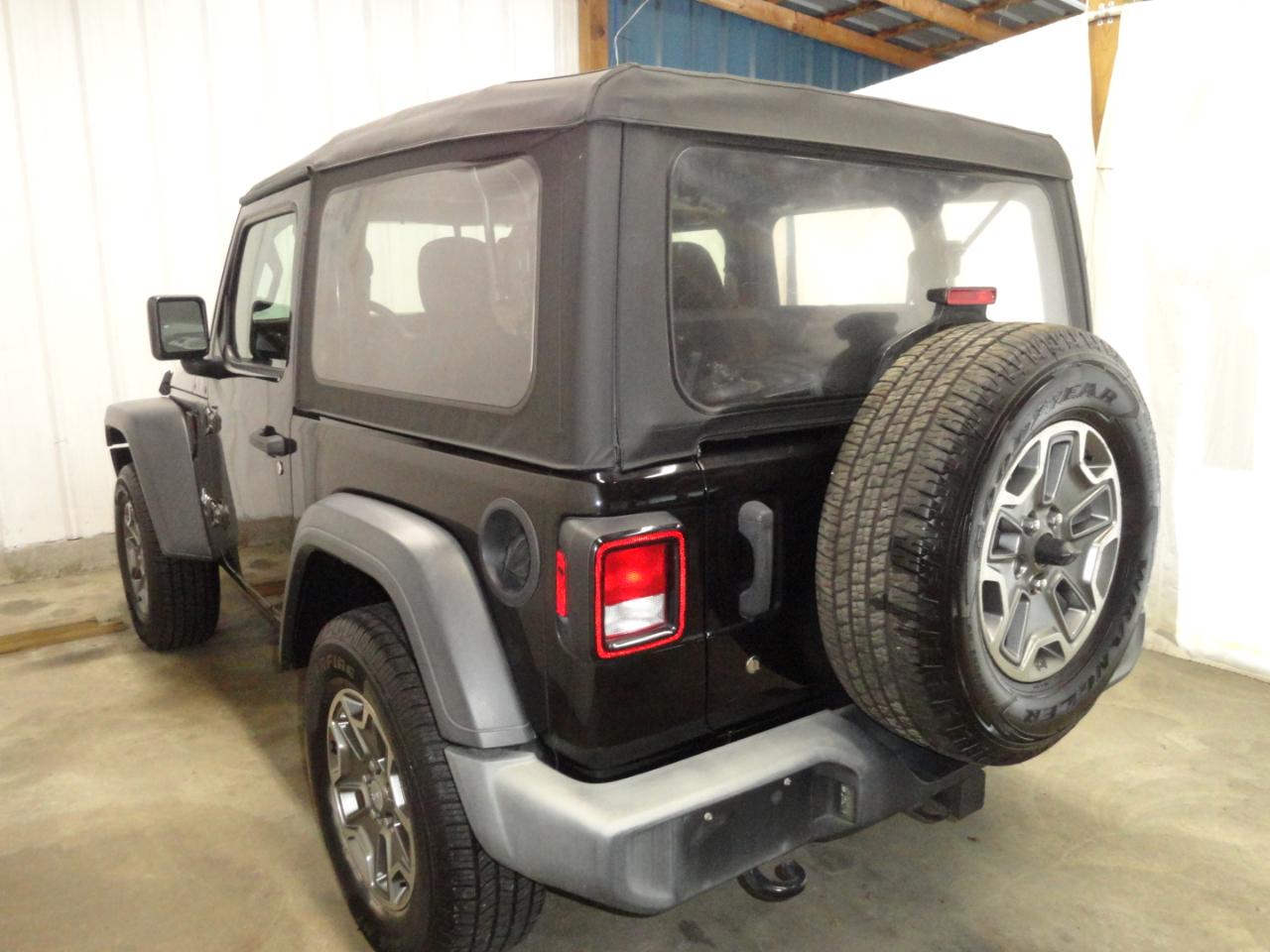 Jeep Wrangler Sport 4x4 2018