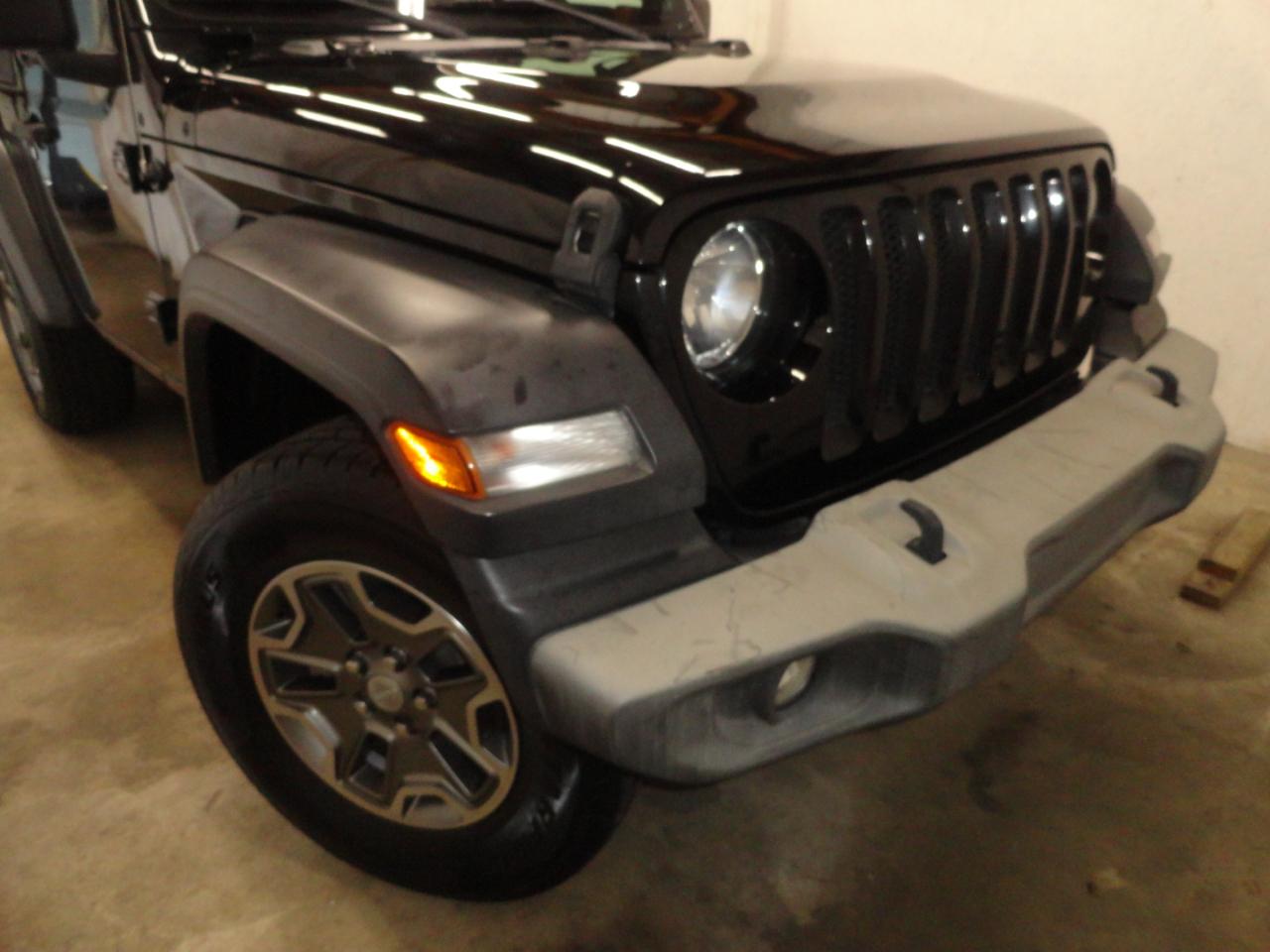 Jeep Wrangler Sport 4x4 2018