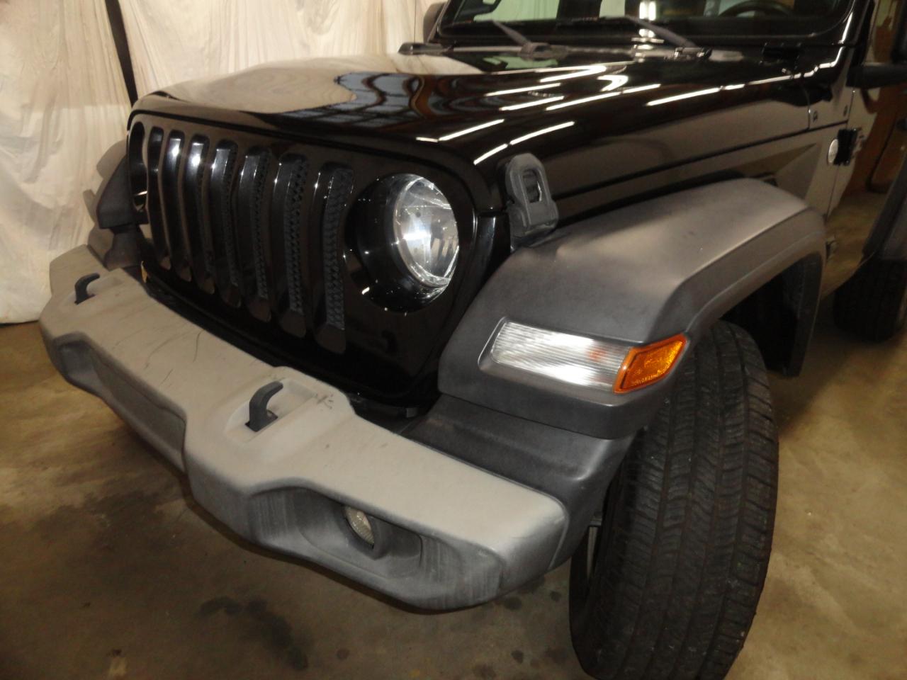 Jeep Wrangler Sport 4x4 2018