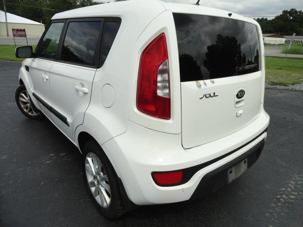 Kia Soul 5dr Wgn Auto + 2013