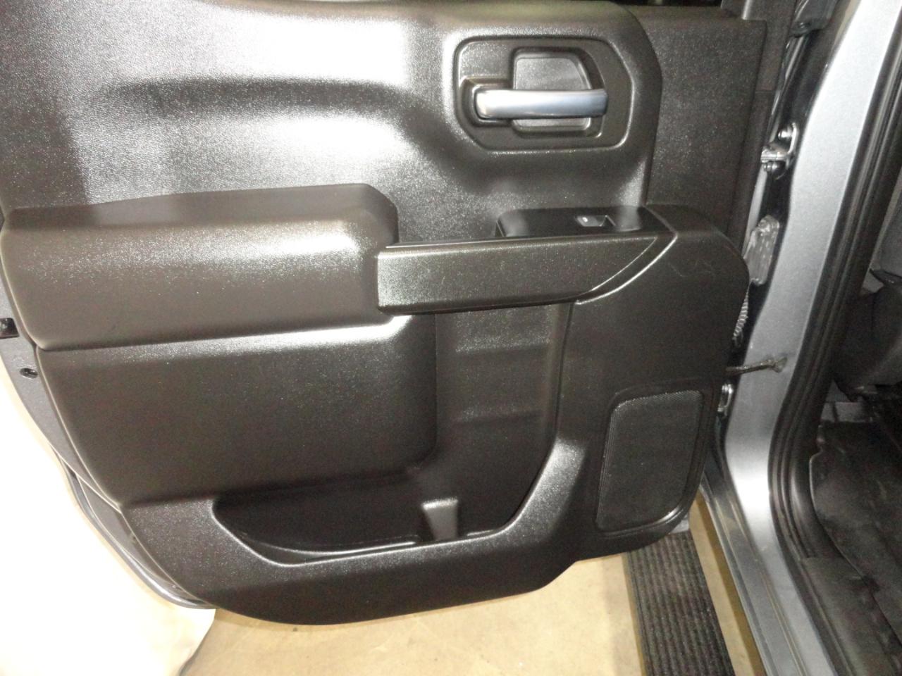 Chevrolet Silverado 1500 LTD 4WD Crew Cab 147" Custom 2022