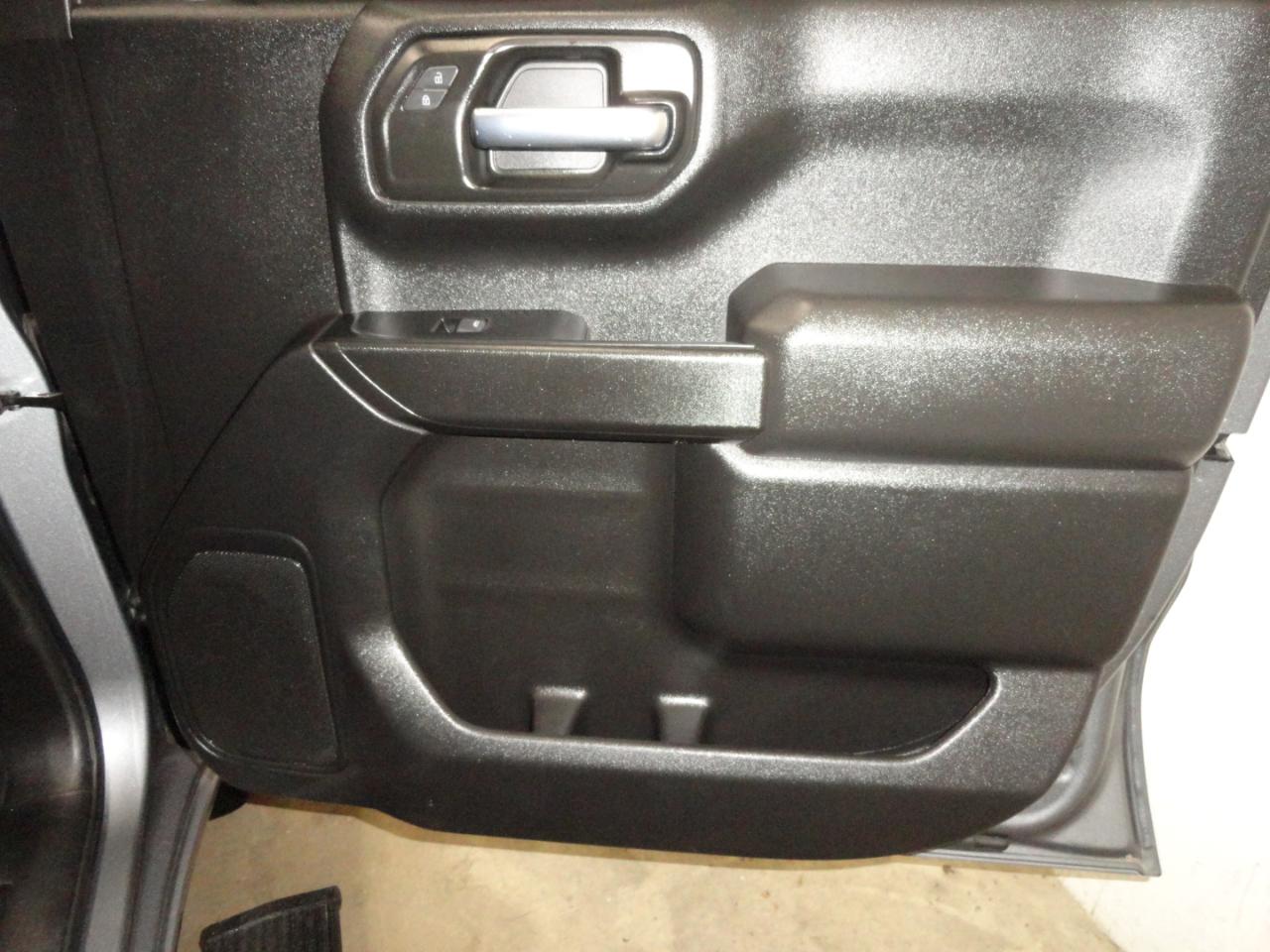 Chevrolet Silverado 1500 LTD 4WD Crew Cab 147" Custom 2022