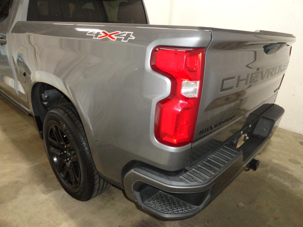 Chevrolet Silverado 1500 LTD 4WD Crew Cab 147" Custom 2022