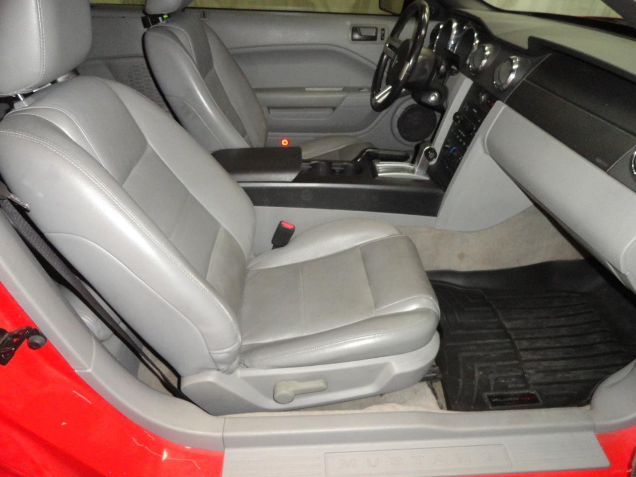 Ford Mustang 2dr Conv Premium 2007